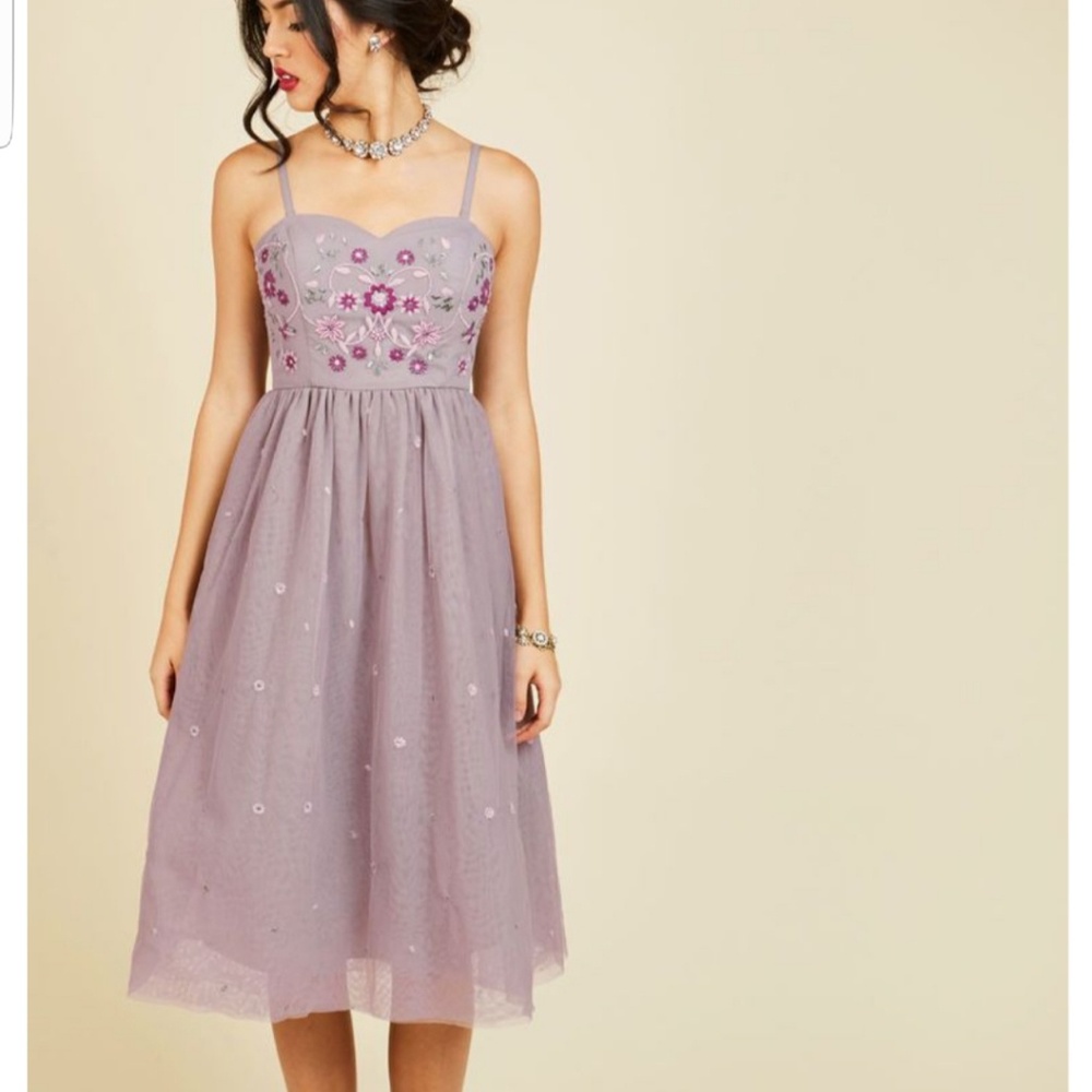 Couth and Charismatic Midi Dress in Lilac
